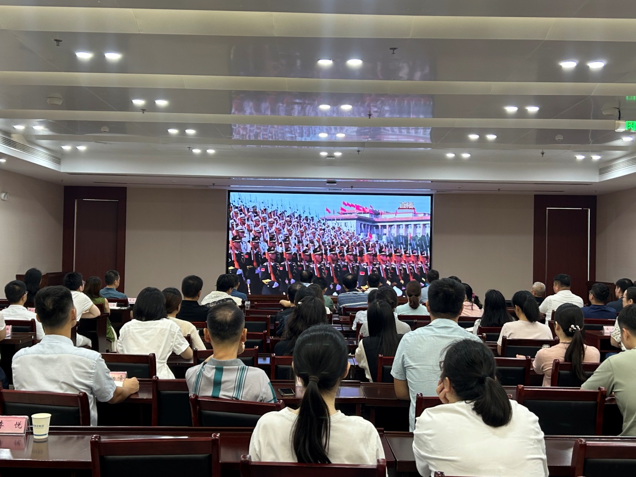 觀(guān)看1 觀(guān)看1